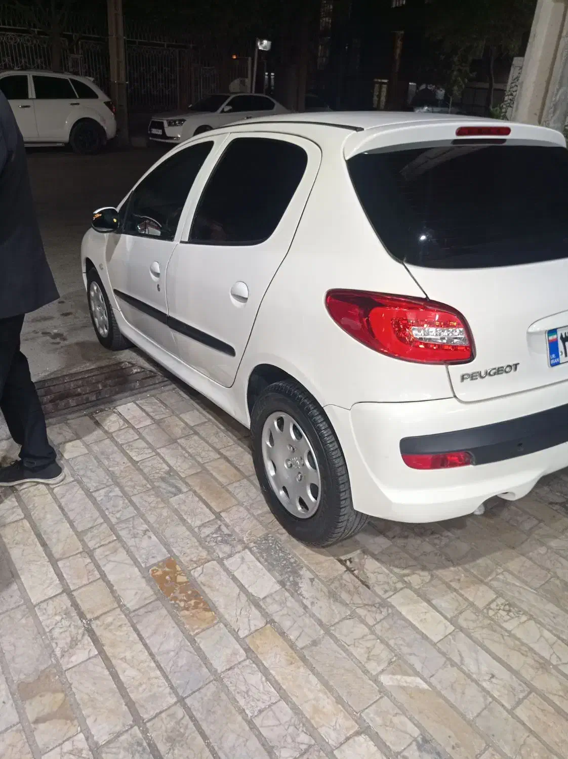 پژو 206 تیپ 6 - 1388