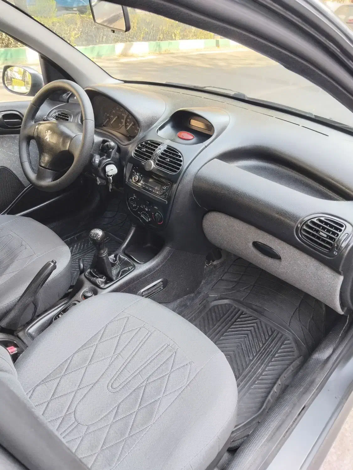 خودرو پژو، 206 آگهی ann_20908709