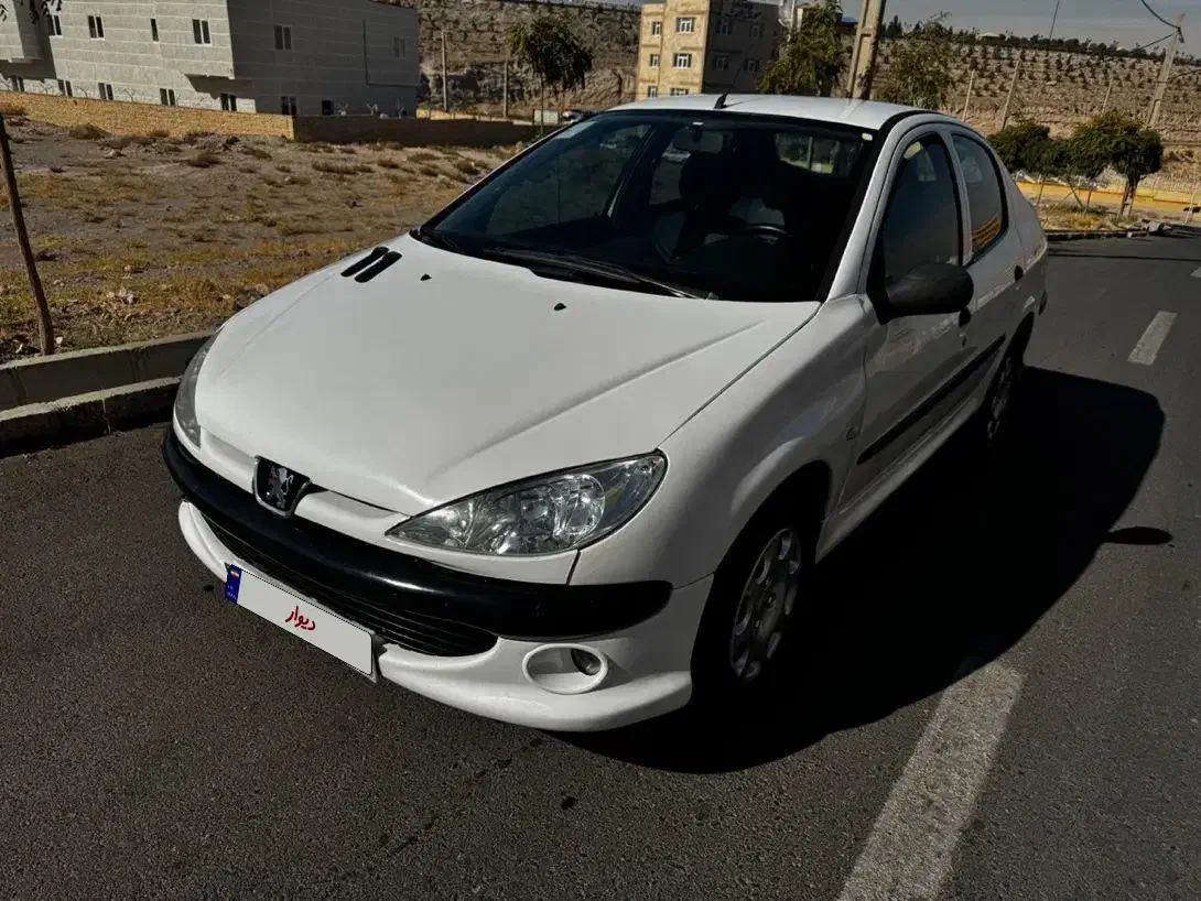پژو ۲۰۶ صندوق دار v8 - 1394