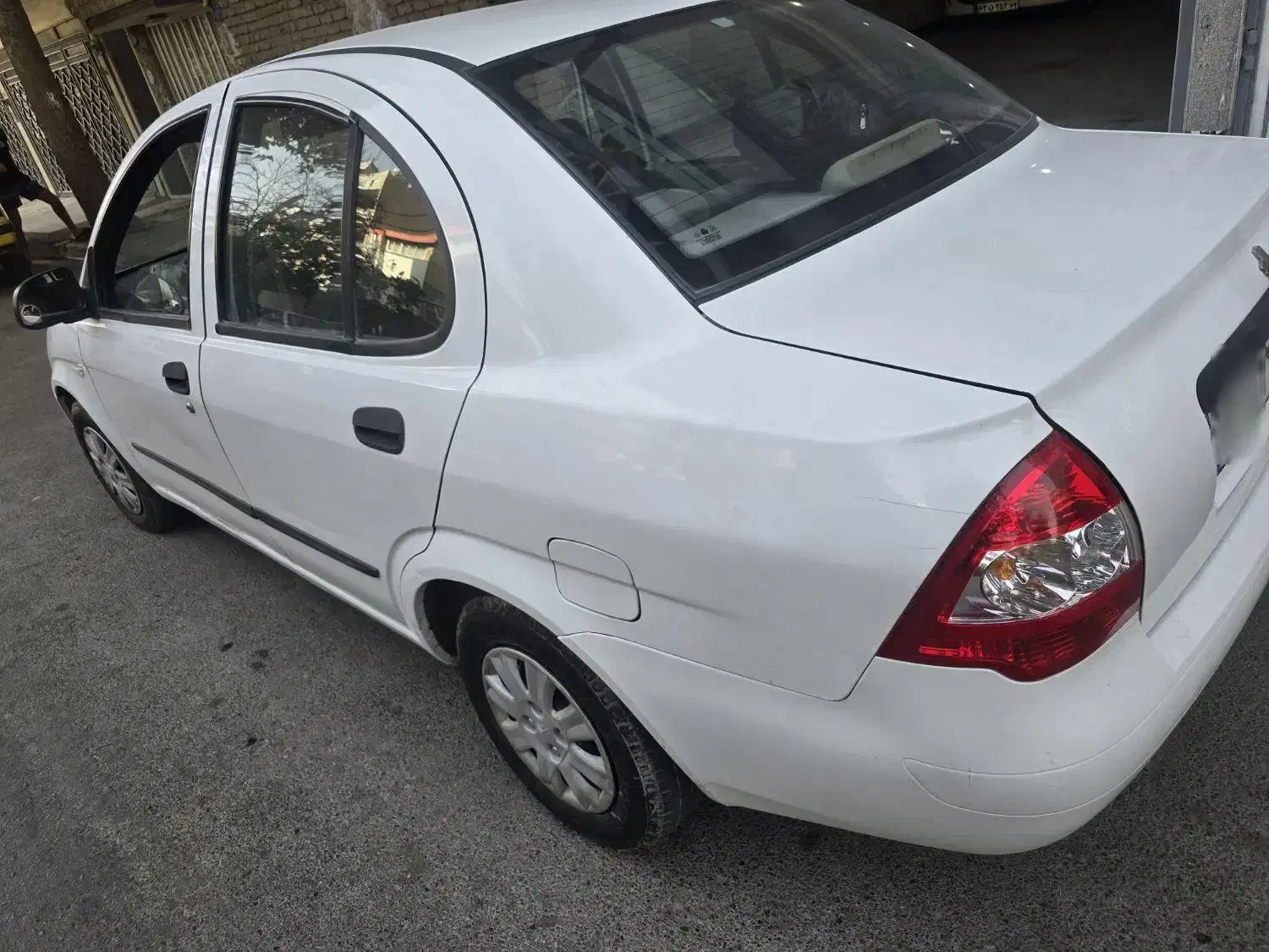 تیبا صندوق دار EX - 1396