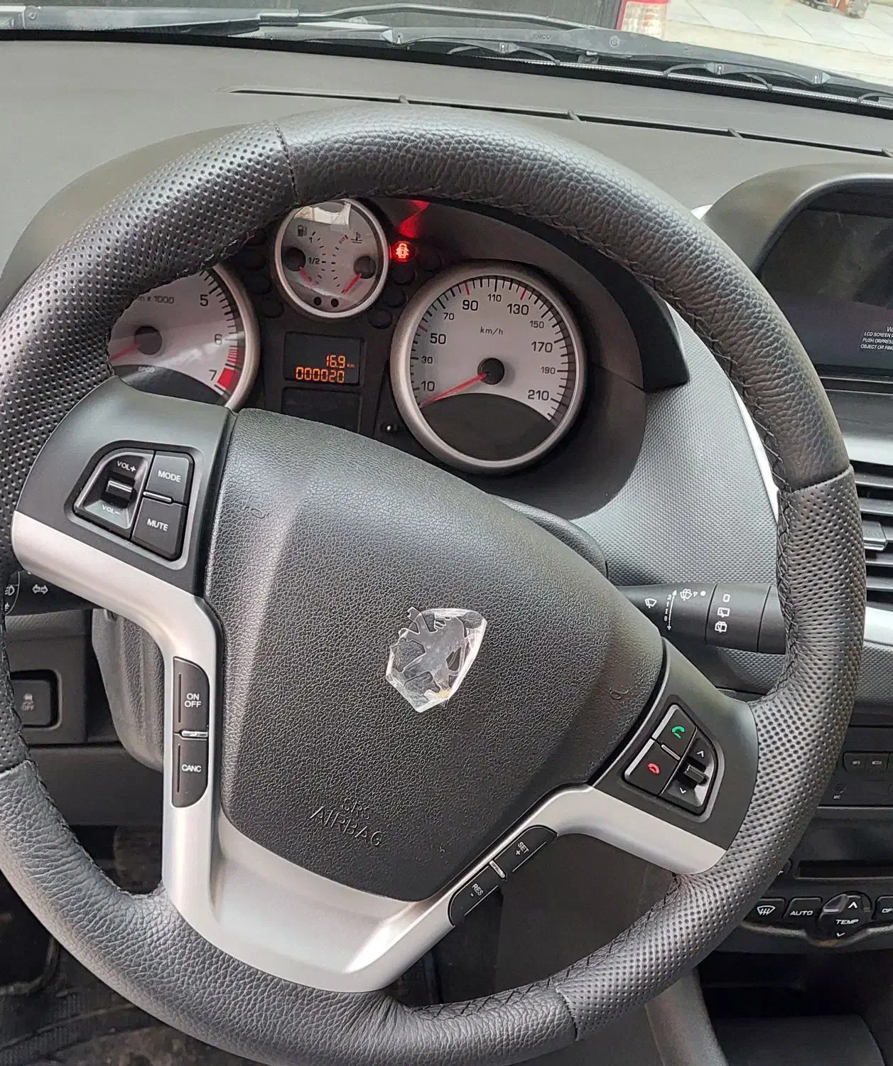 پژو 207 پانوراما دنده‌ای - 1403