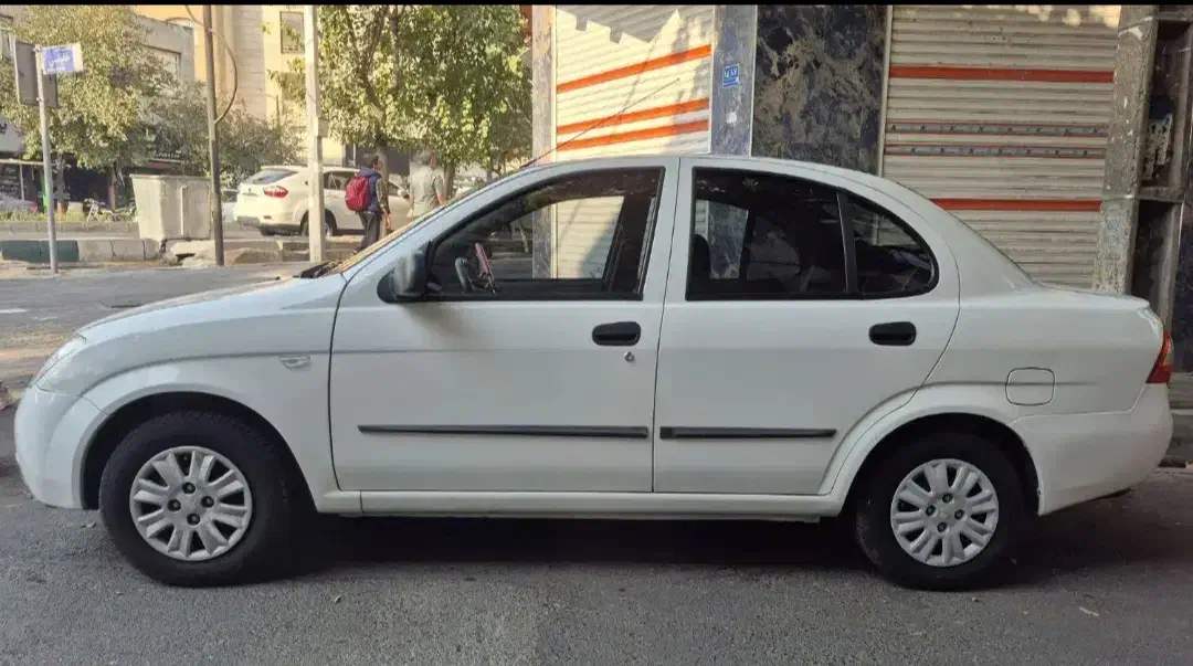 تیبا صندوق دار SL - 1400