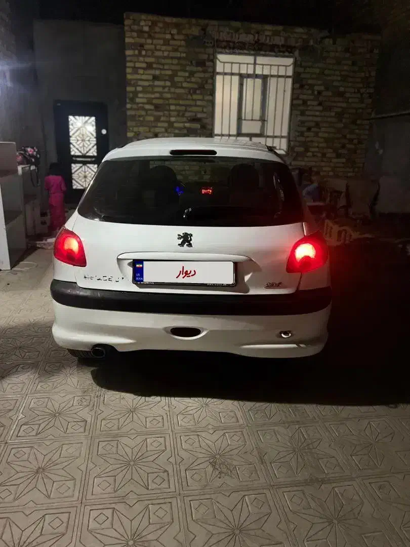 پژو 206 تیپ 3 - 1395