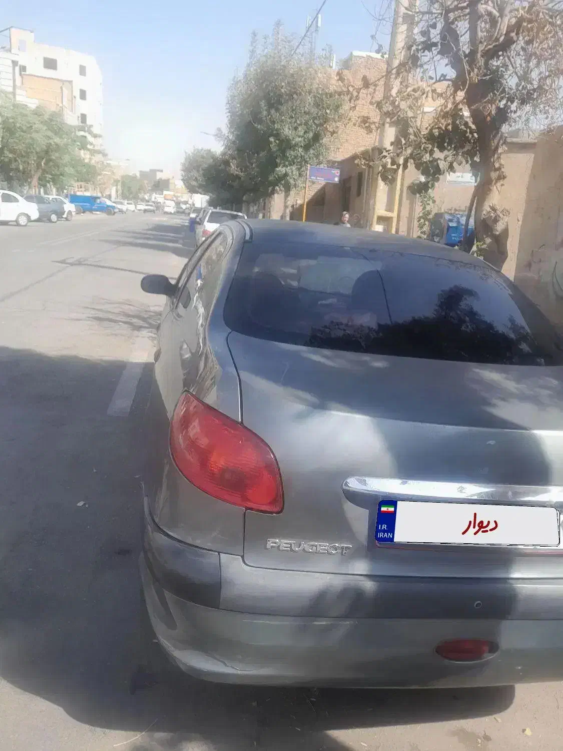 پژو ۲۰۶ صندوق دار v8 - 1386