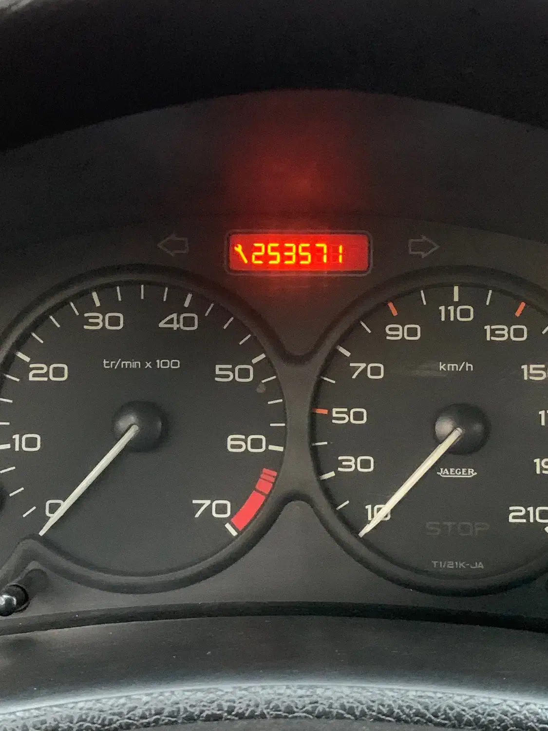 پژو 206 تیپ 2 - 1383