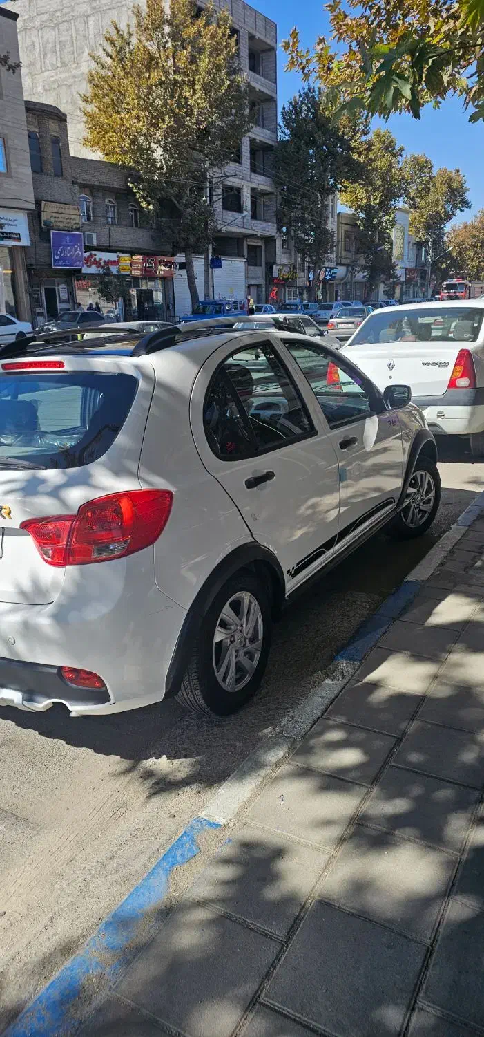 کوییک R دنده‌ای - 1400