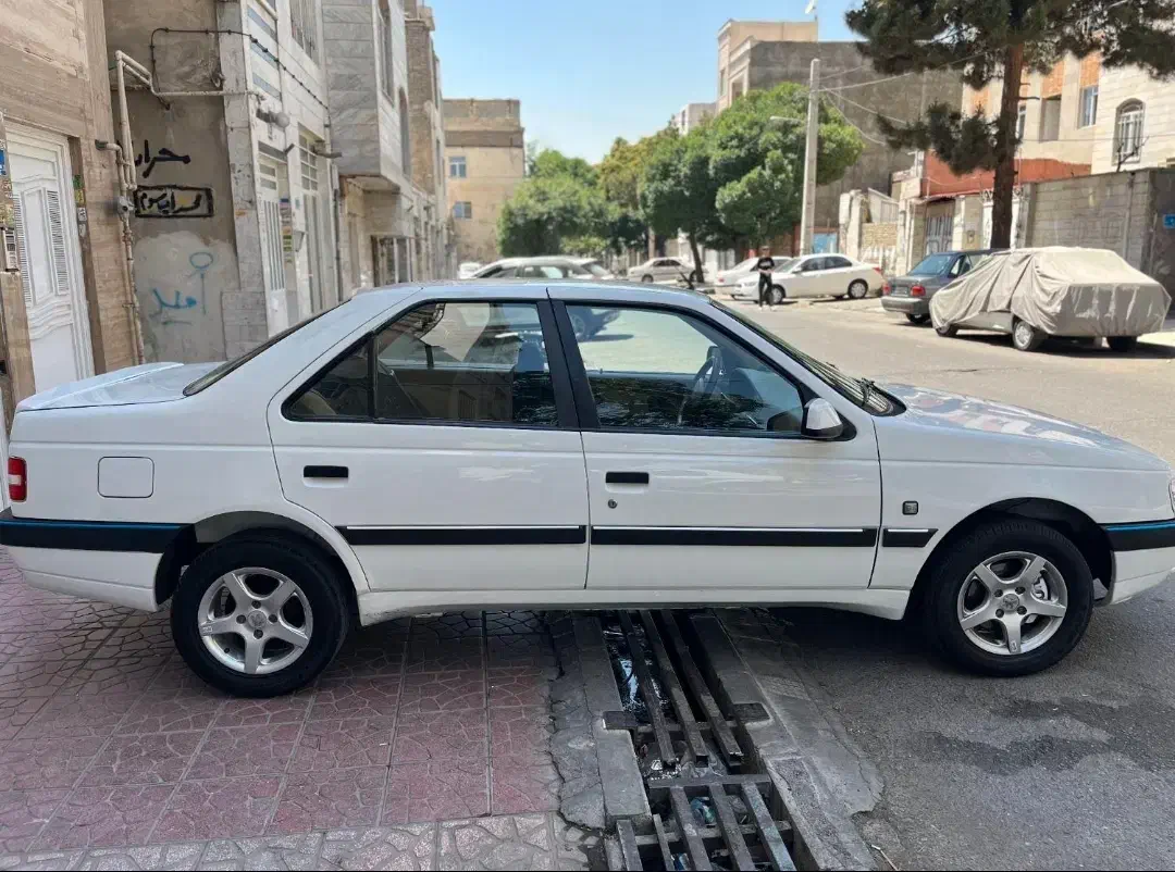 پژو 405 SLX بنزینی TU5 - 1392