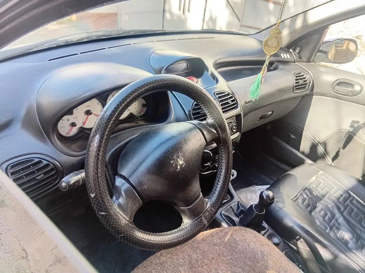 پژو 206 تیپ 2 - 1396