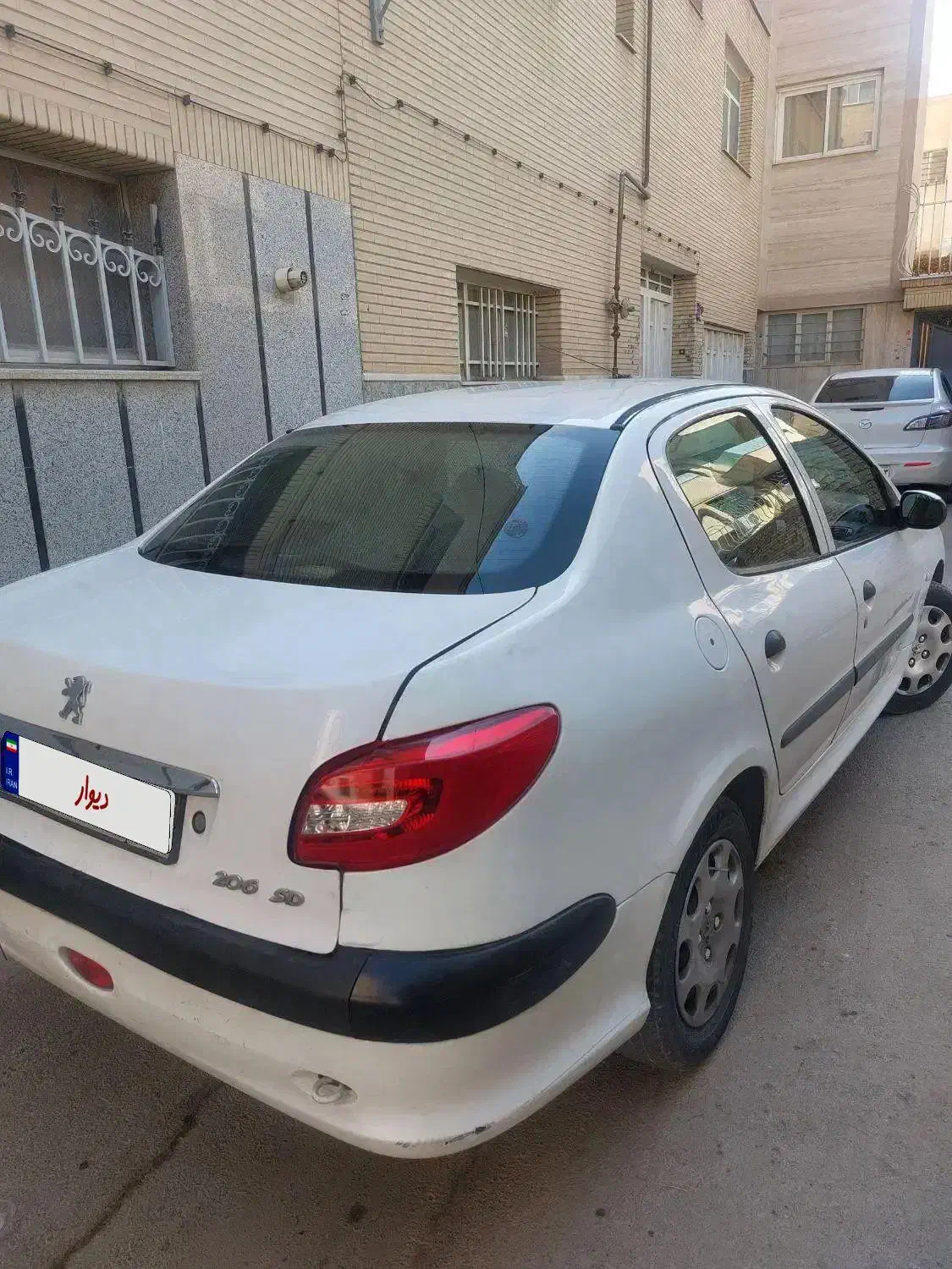 خودرو پژو، ۲۰۶ صندوق دار آگهی ann_20909303