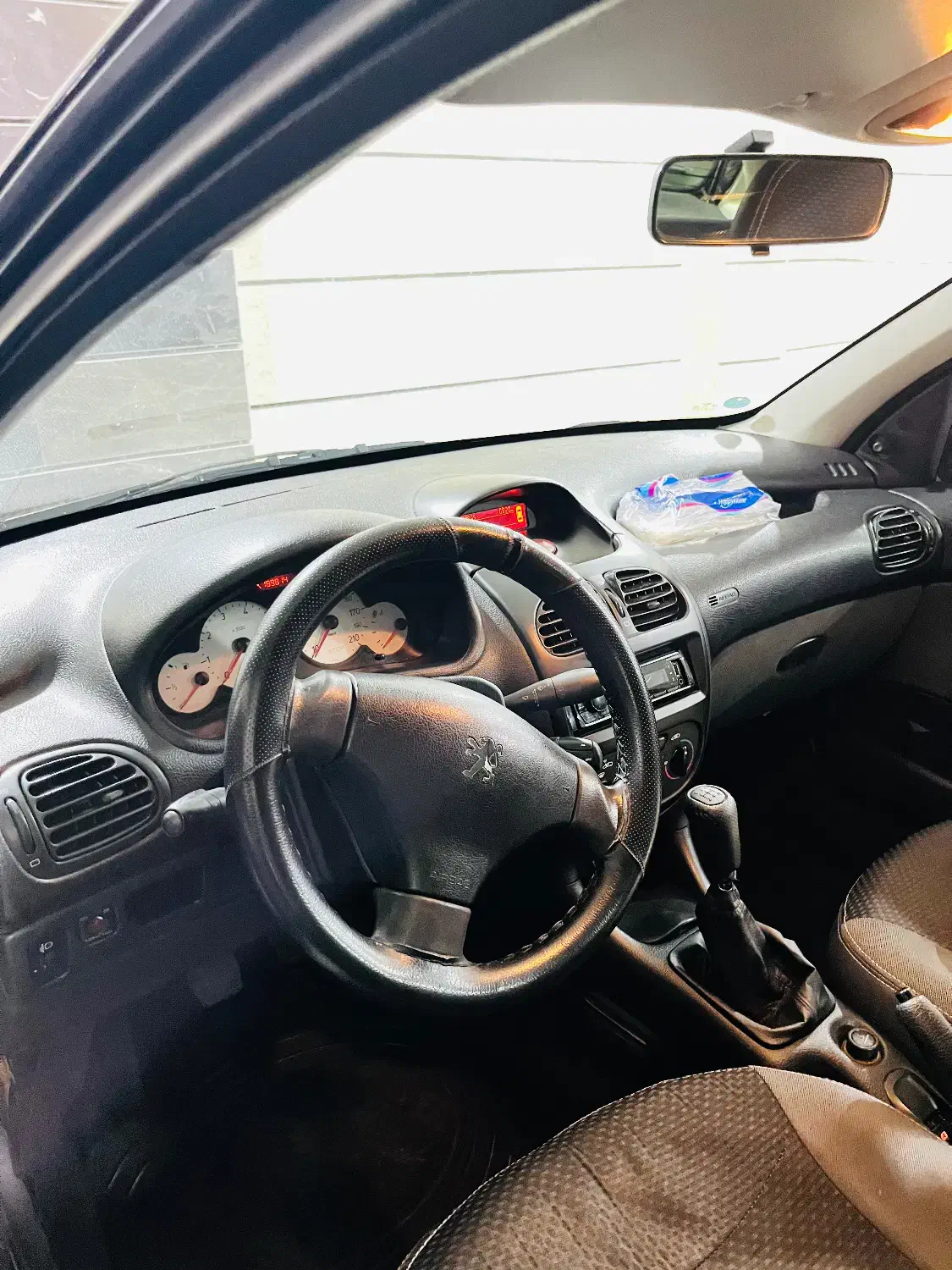 پژو 206 تیپ 2 - 1396