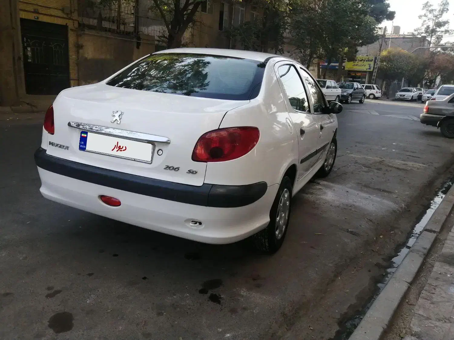 پژو ۲۰۶ صندوق دار v8 - 1399