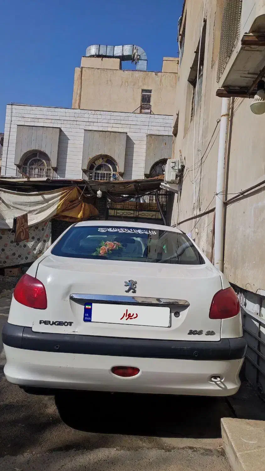 پژو ۲۰۶ صندوق دار v8 - 1393