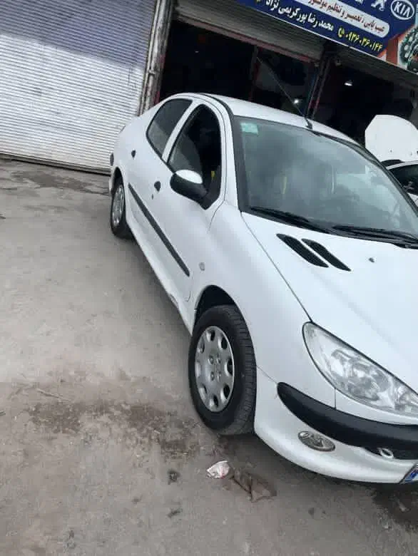 پژو ۲۰۶ صندوق دار v8 - 1391