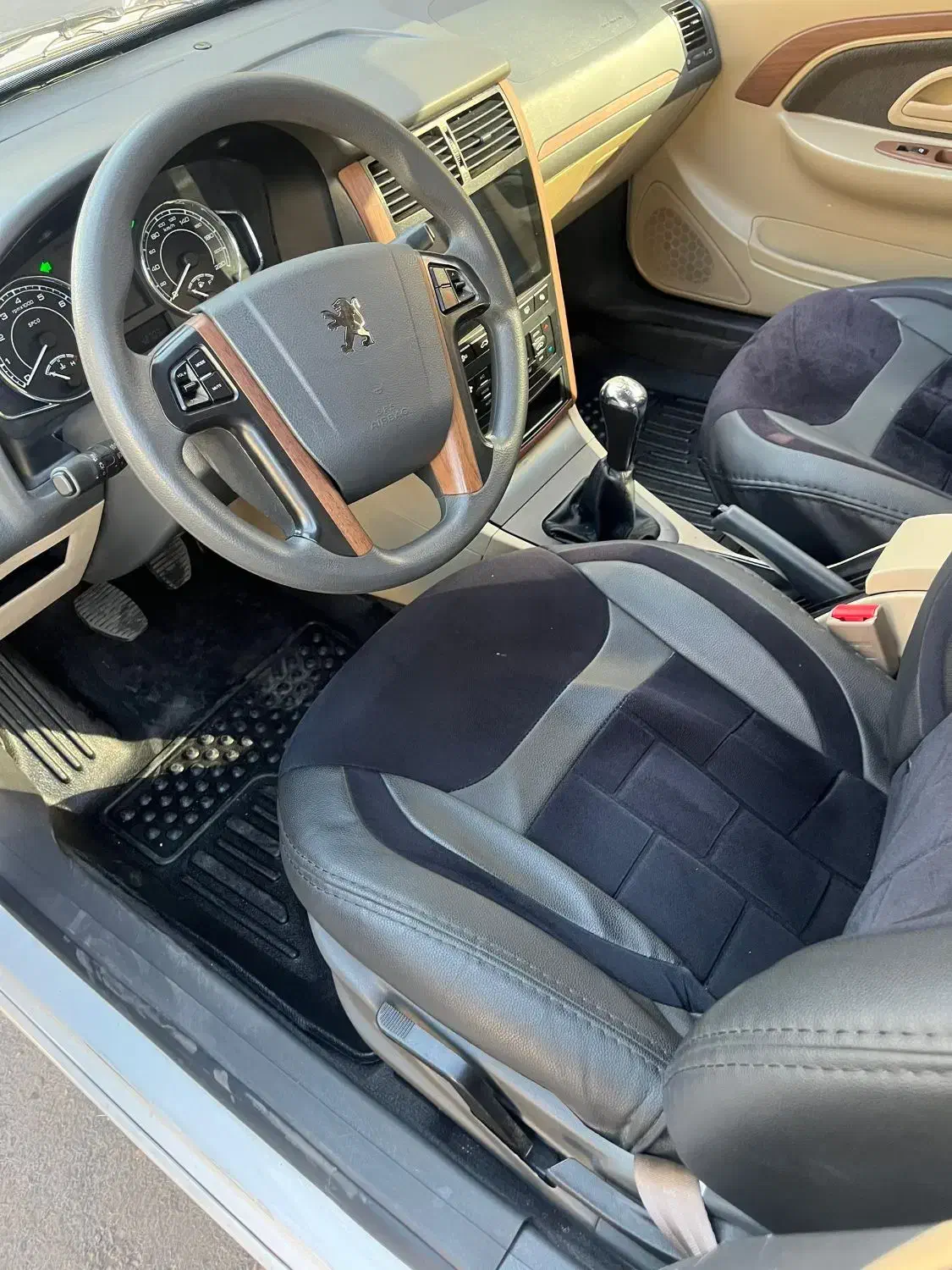 پژو پارس ELX-XU7P سفارشی - 1402