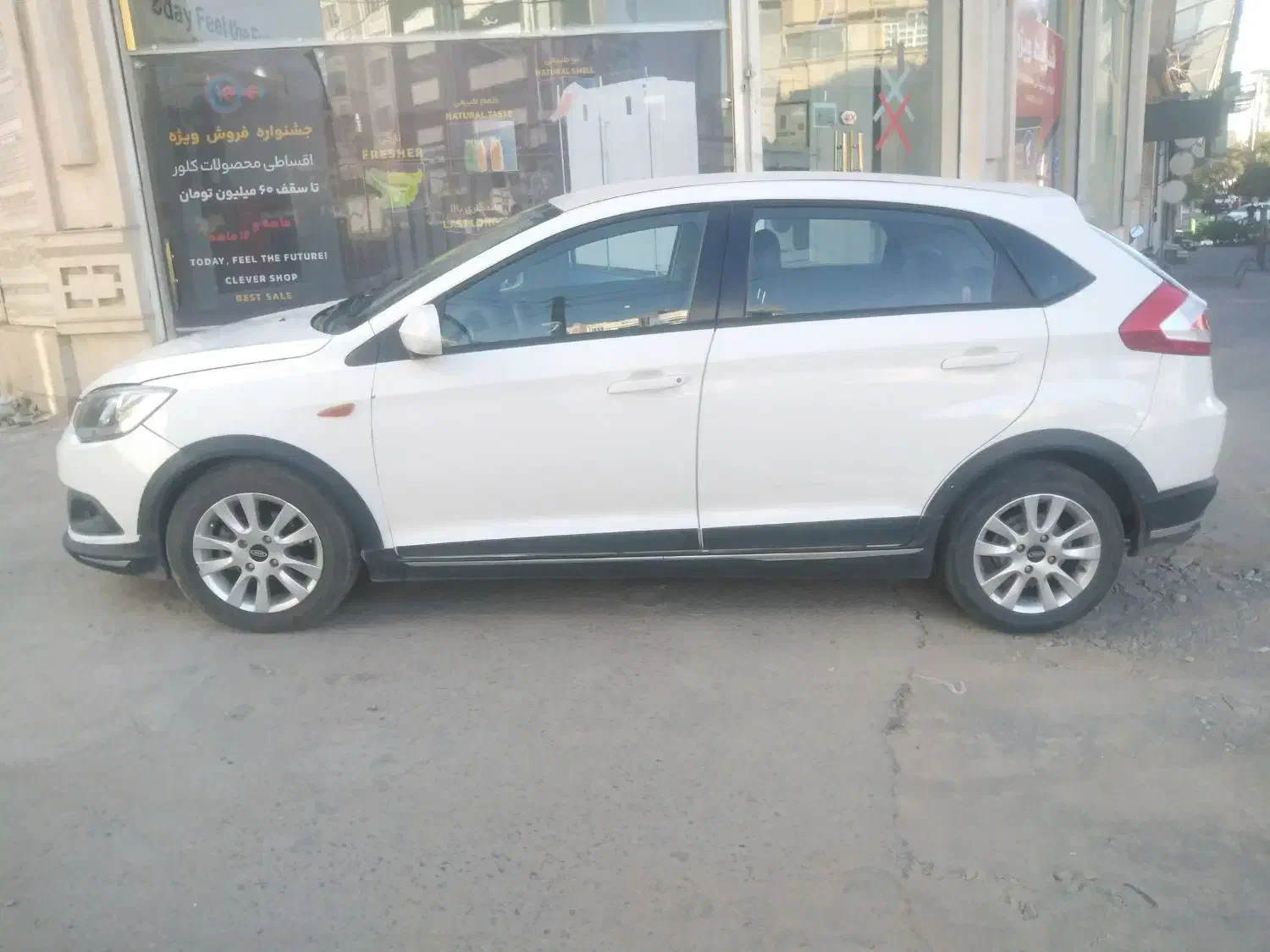 خودرو ام وی ام، 315 هاچ بک آگهی ann_20909443