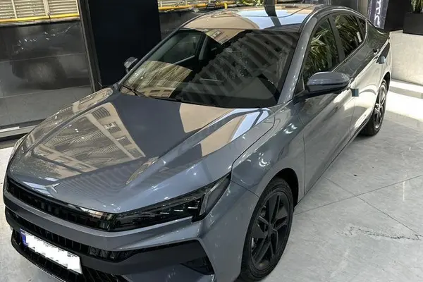 خودرو کی ام سی، J7 آگهی ann_20909522