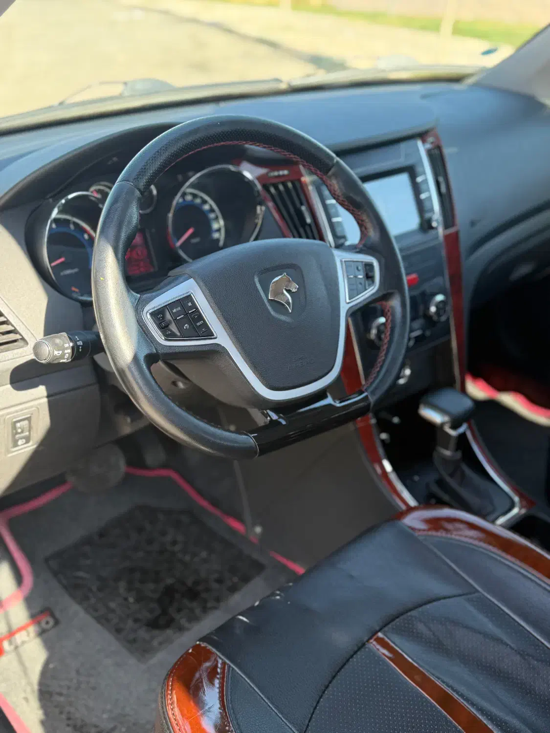 دنا پلاس توربو اتوماتیک - 1402