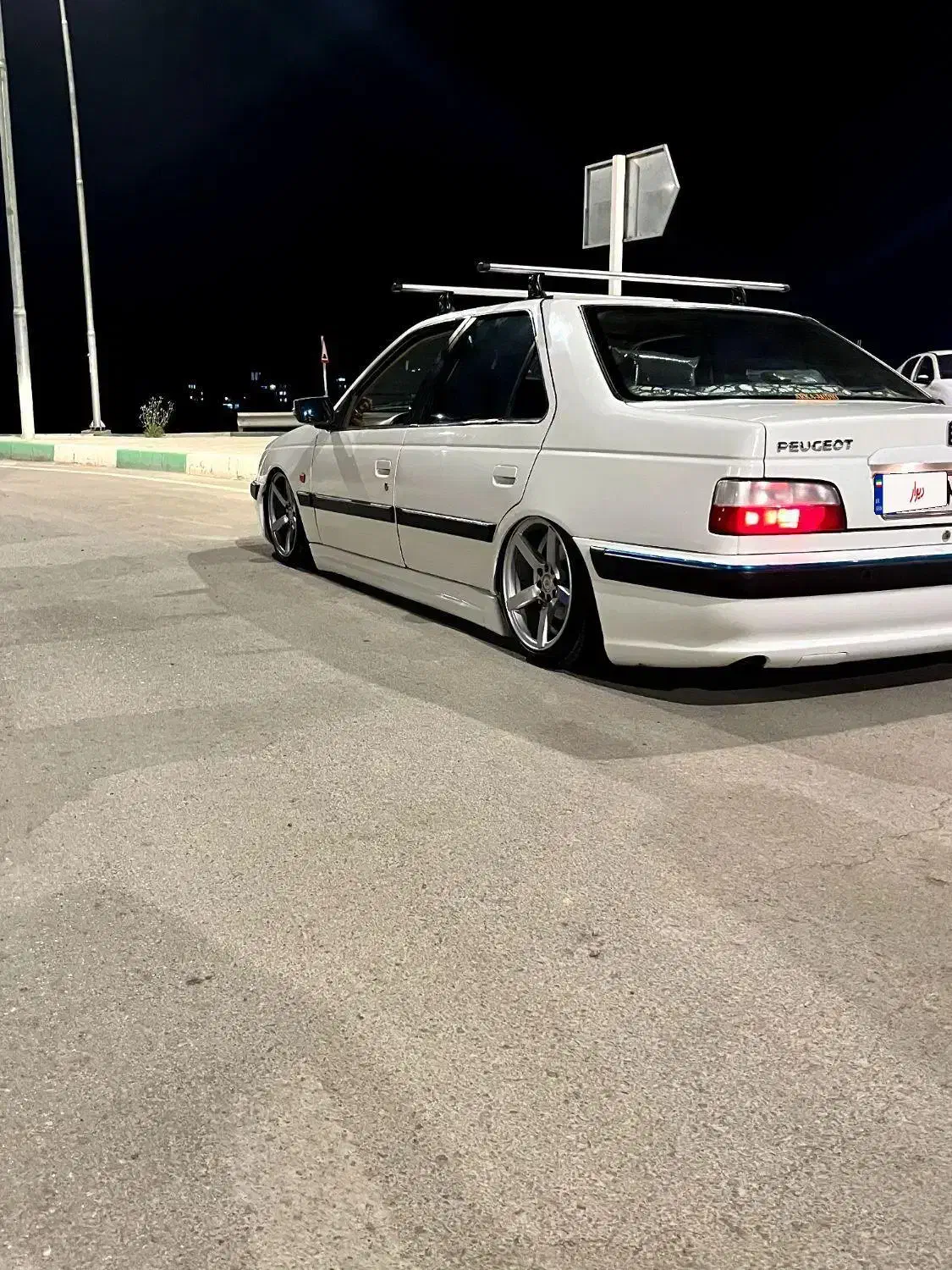 پژو پارس سال - 1392