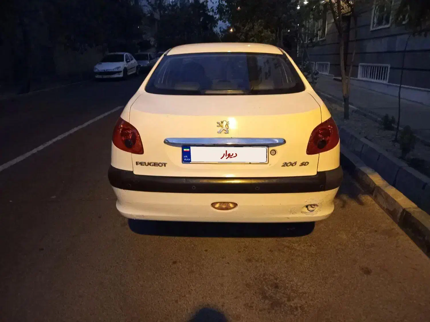 خودرو پژو، ۲۰۶ صندوق دار آگهی ann_20909558