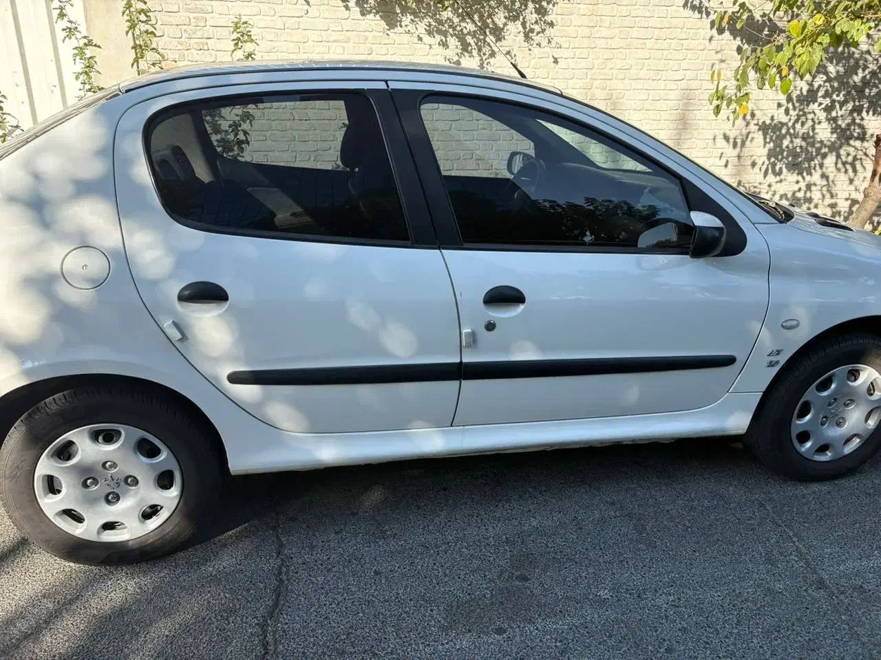 پژو ۲۰۶ صندوق دار v8 - 1388