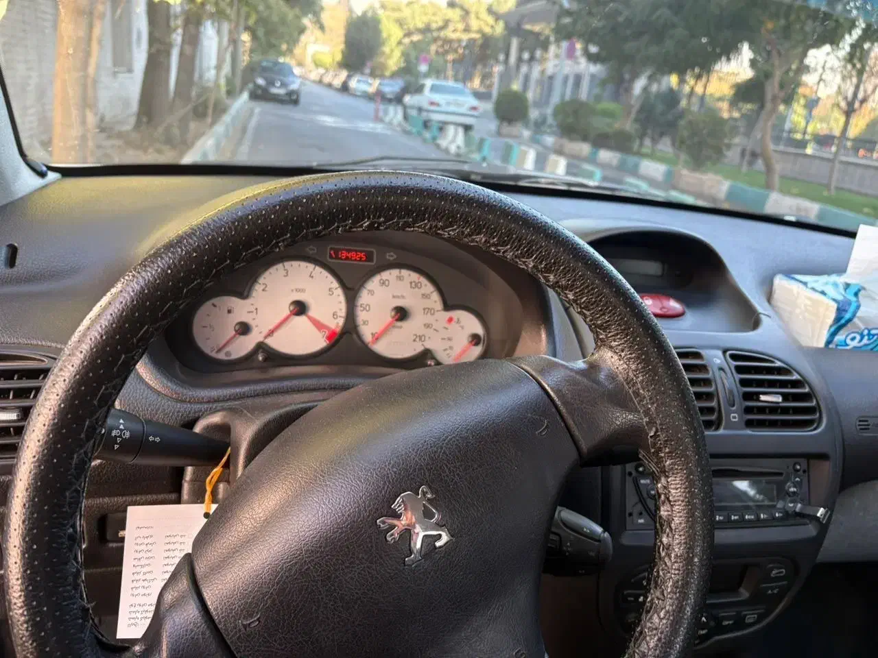 پژو ۲۰۶ صندوق دار v8 - 1388