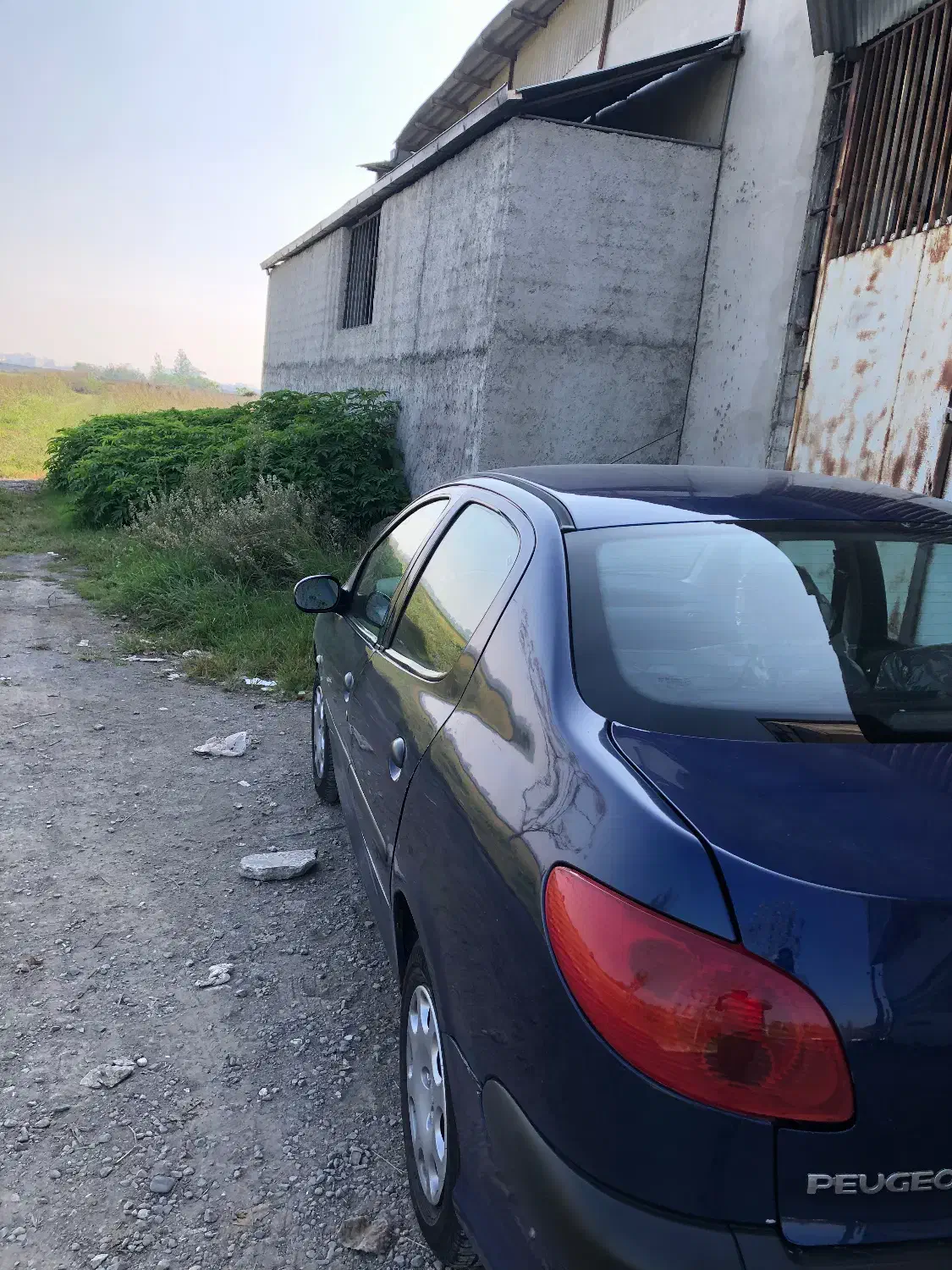 پژو ۲۰۶ صندوق دار v8 - 1393