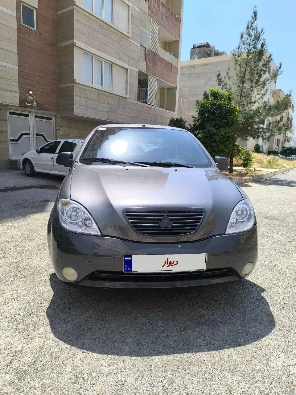 تیبا صندوق دار SX - 1390