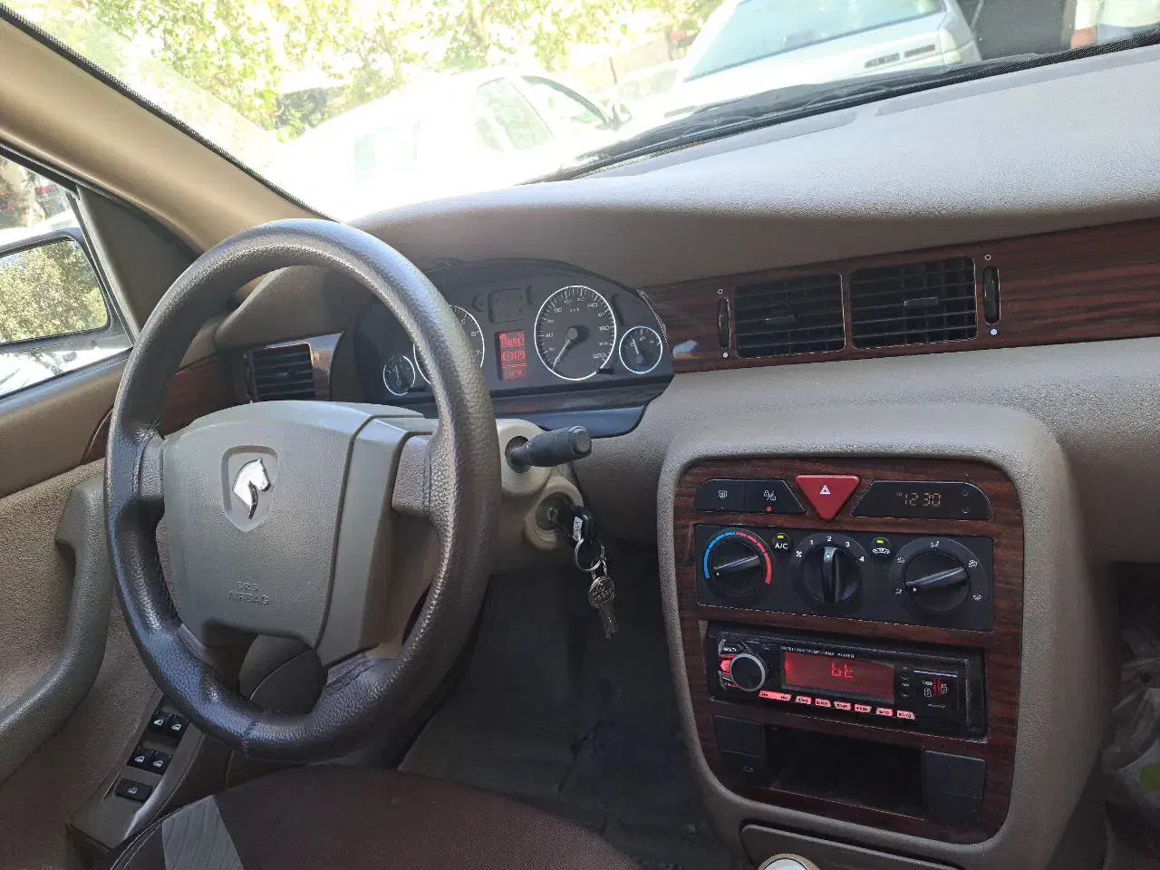 سمند LX XU7 - 1398