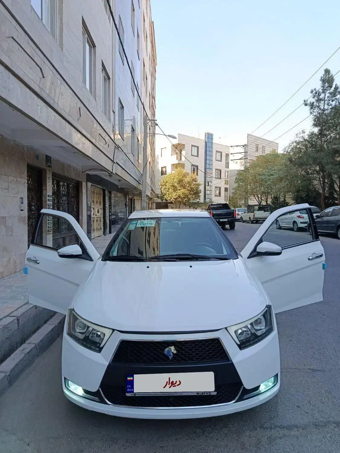 دنا پلاس ۵ دنده EF7 - 1402