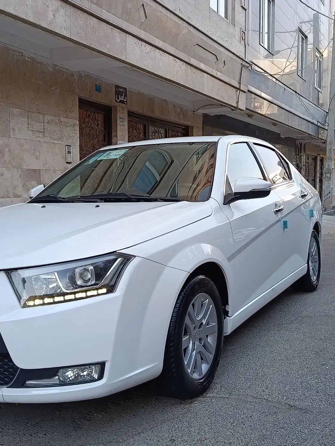 دنا پلاس ۵ دنده EF7 - 1402