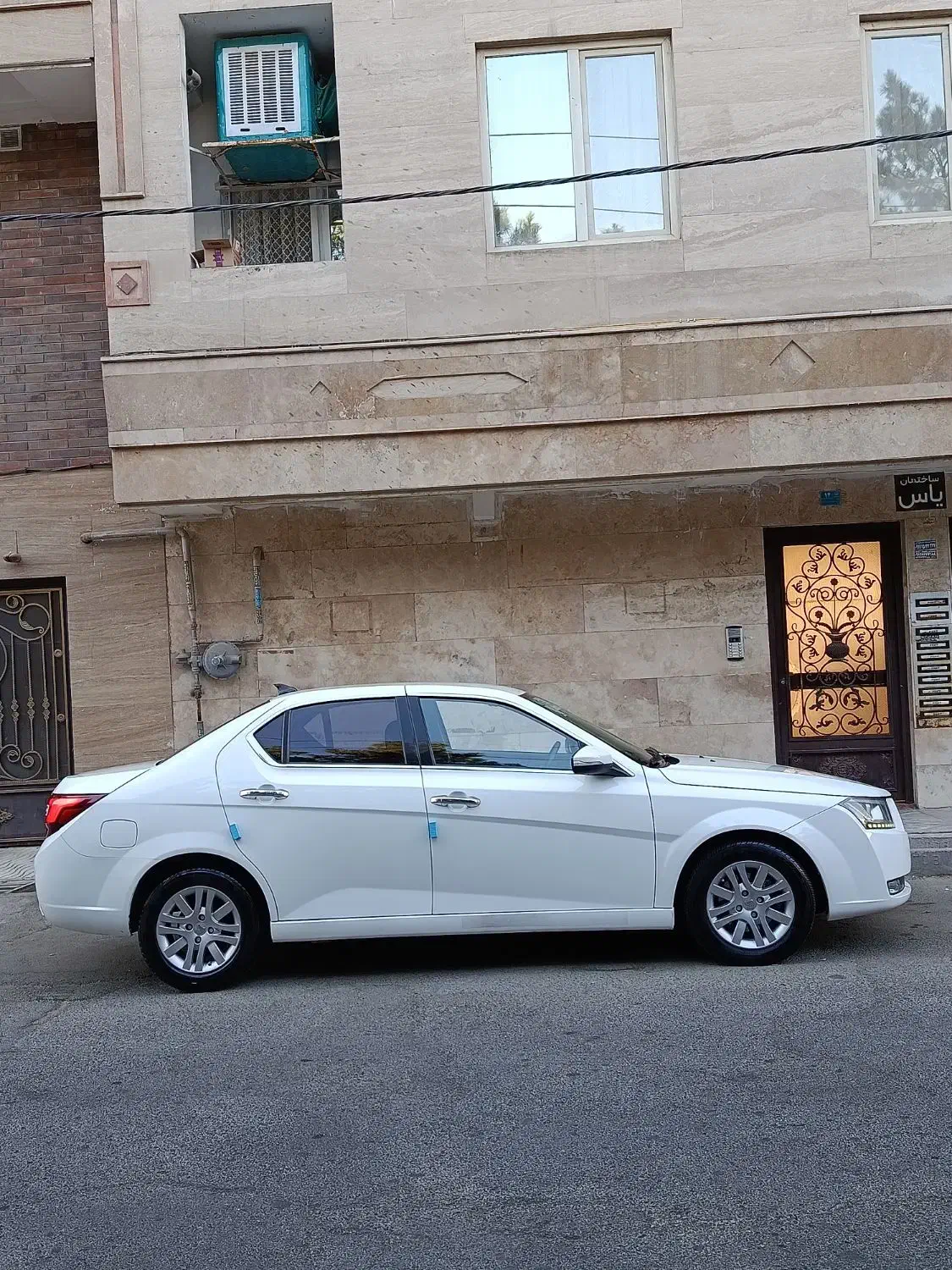 دنا پلاس ۵ دنده EF7 - 1402