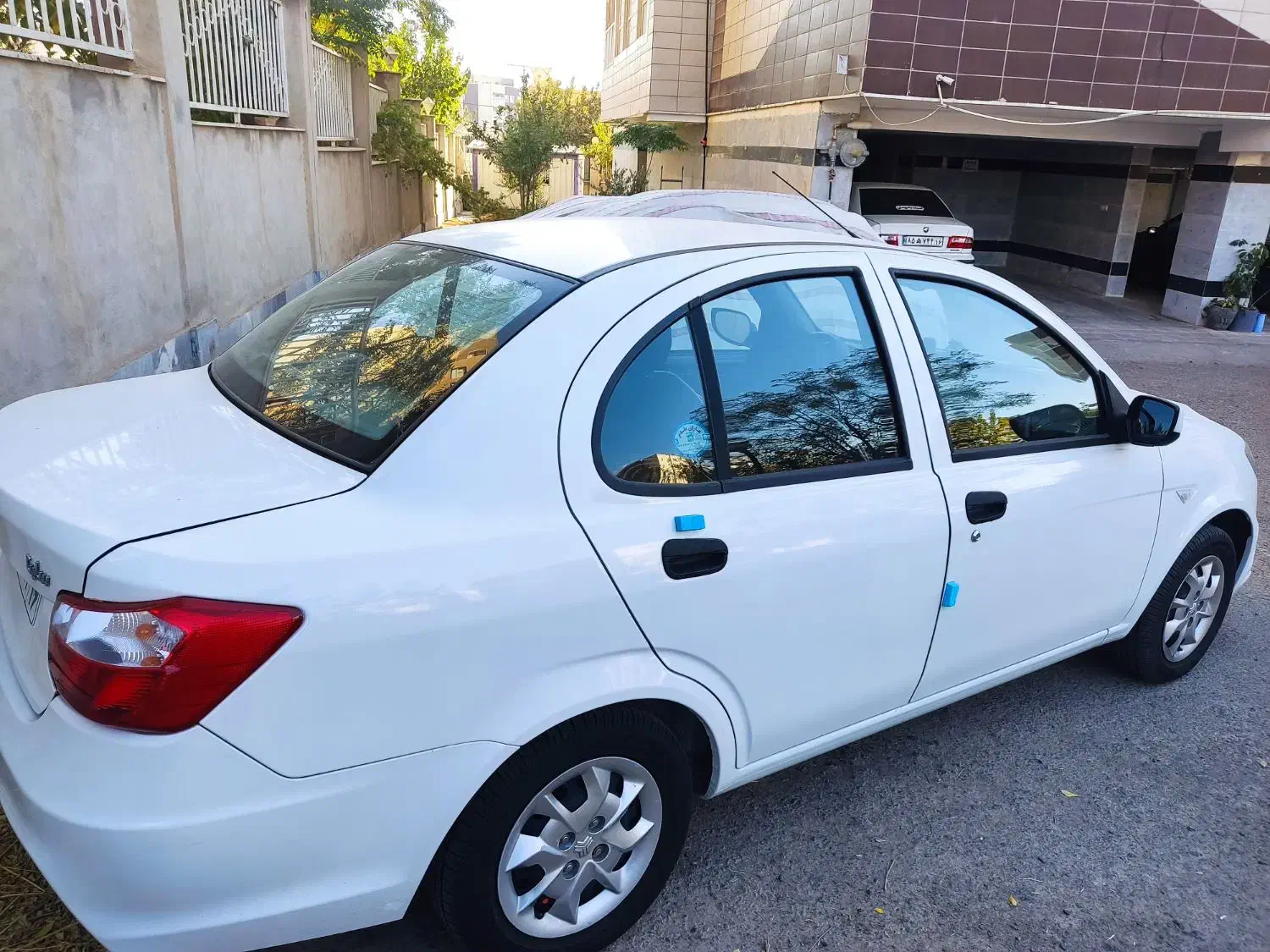 ساینا S دنده‌ای معمولی - 1401