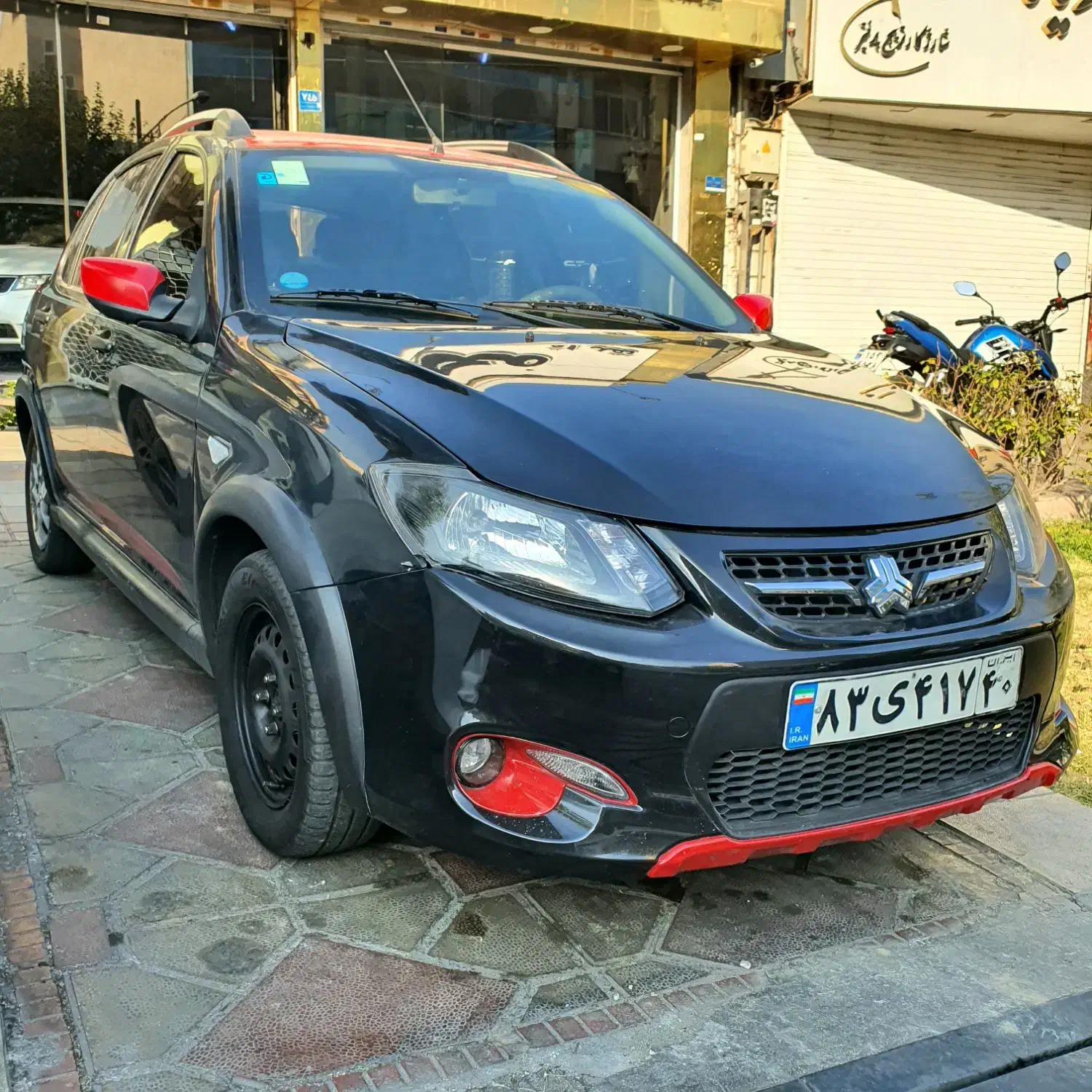 کوییک R دنده‌ای - 1402