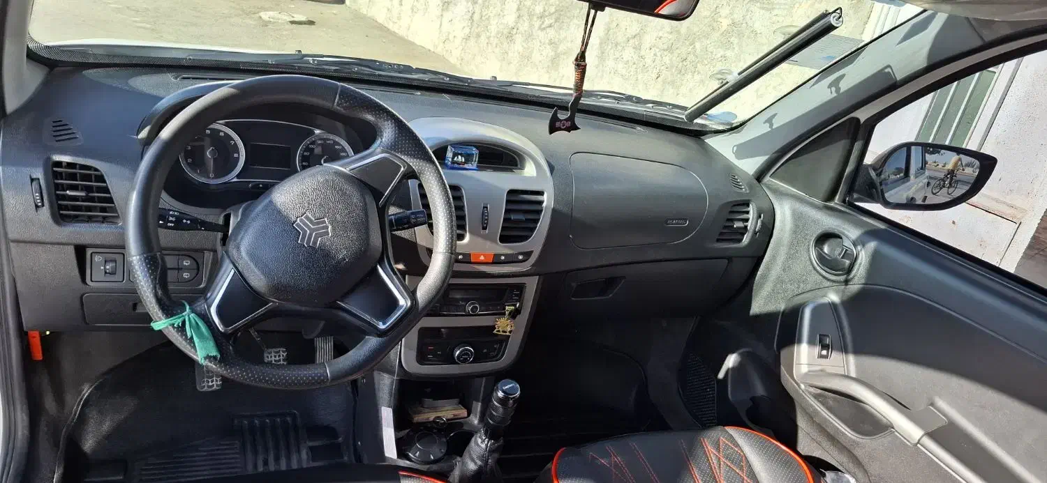 کوییک R دنده‌ای - 1402