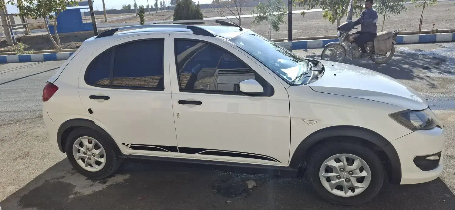 کوییک R دنده‌ای - 1402