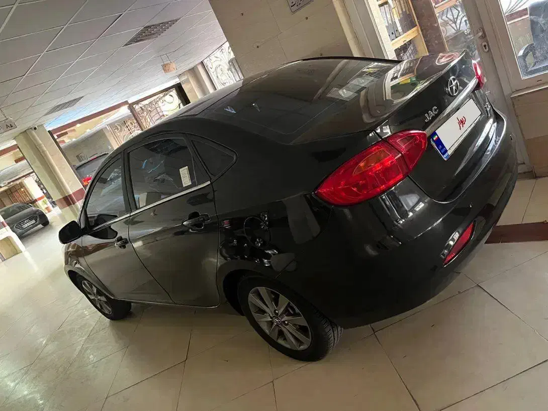 جک J4 اتوماتیک آپشنال - 1404