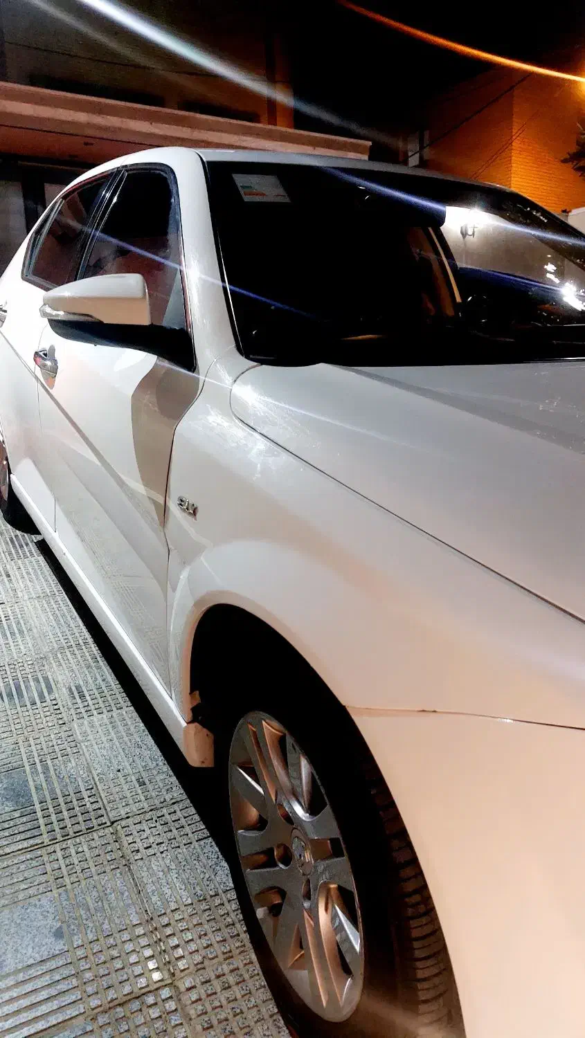 دنا پلاس تیپ ۲ سانروف ۴ ایربگ - 1399