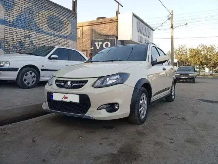 کوییک R دنده‌ای - 1402