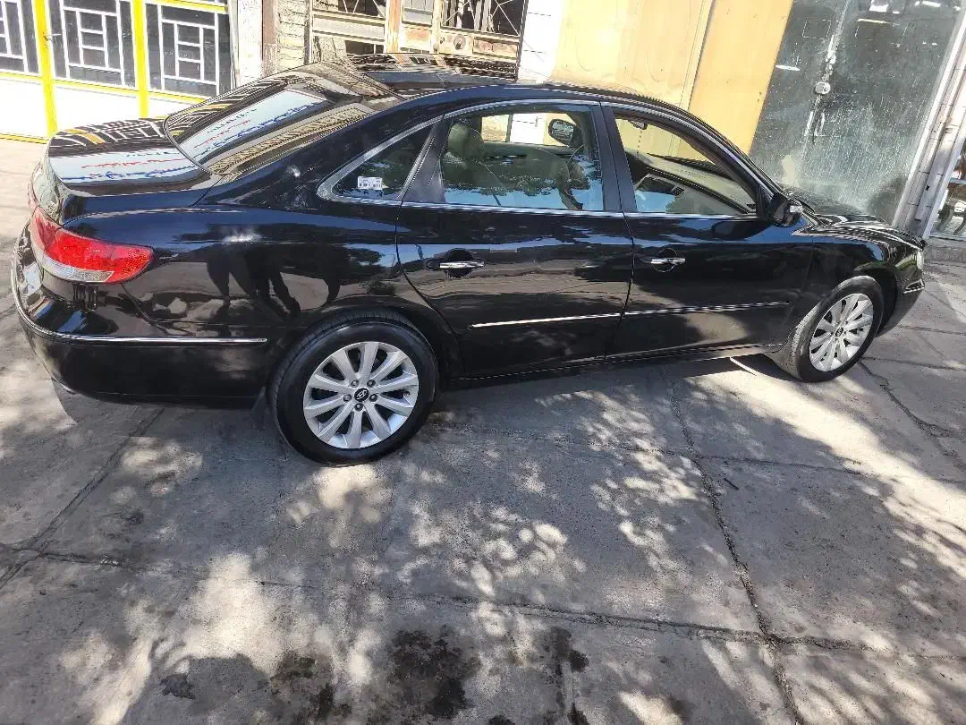 هیوندای آزرا (گرنجور) 2400cc - 2010