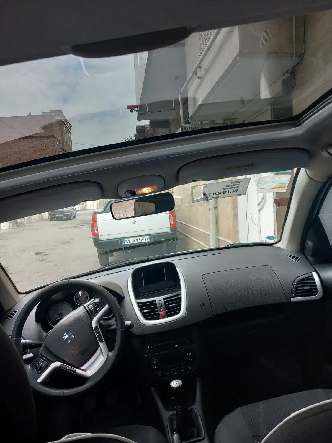 پژو 207 پانوراما دنده‌ای - 1401