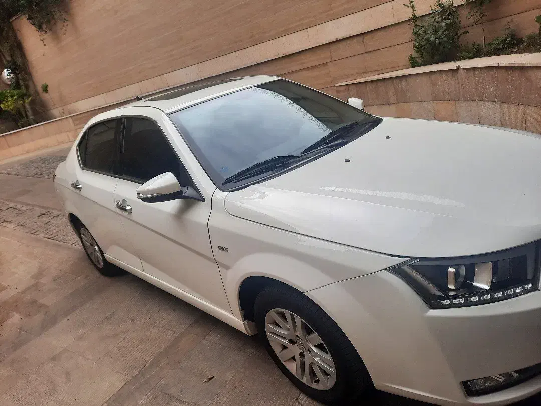 دنا پلاس تیپ ۲ سانروف ۴ ایربگ - 1397