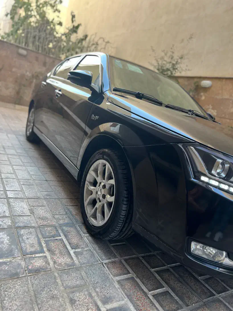 دنا پلاس توربو اتوماتیک آپشنال - 1404