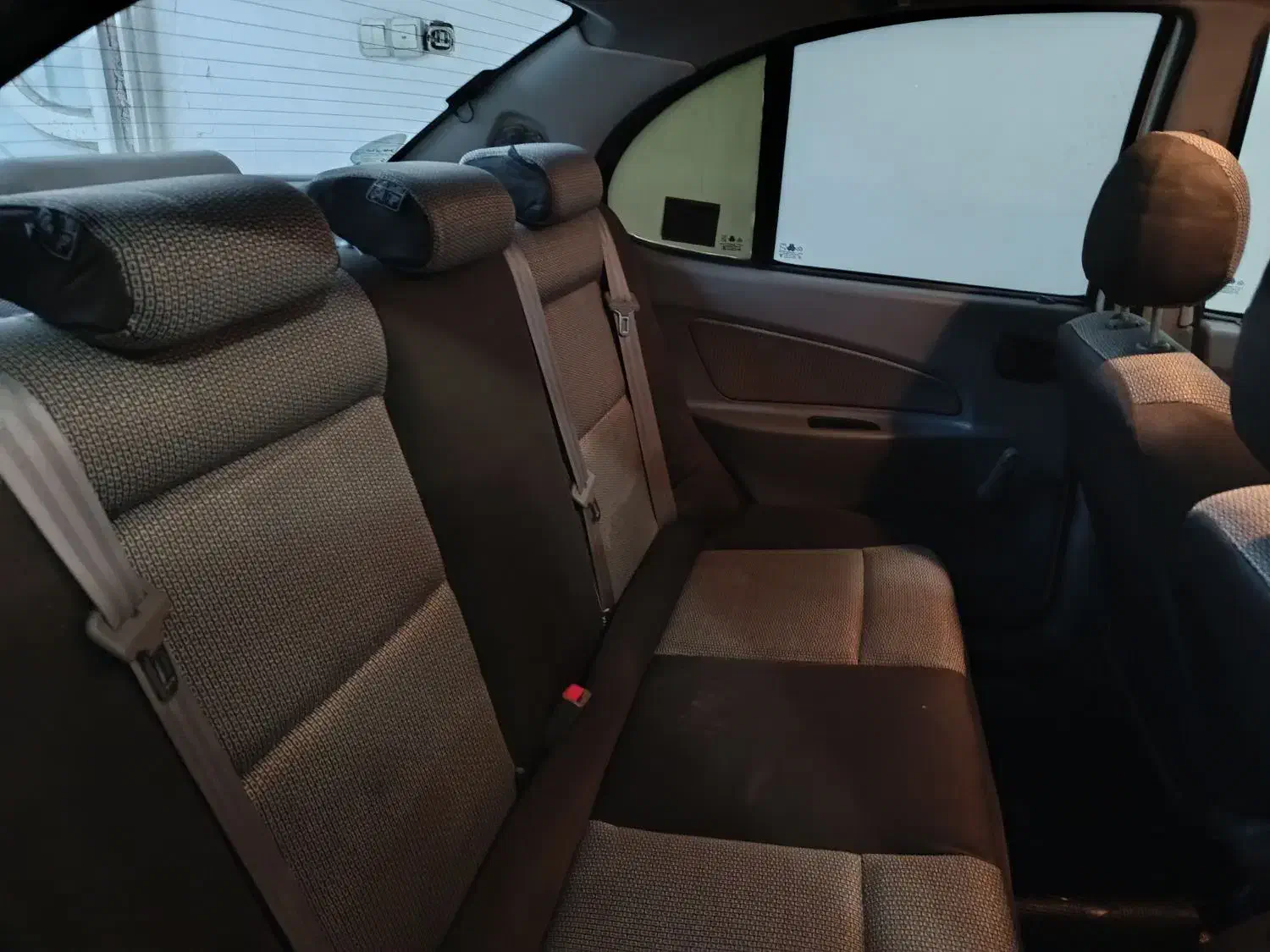 تیبا صندوق دار SX - 1400