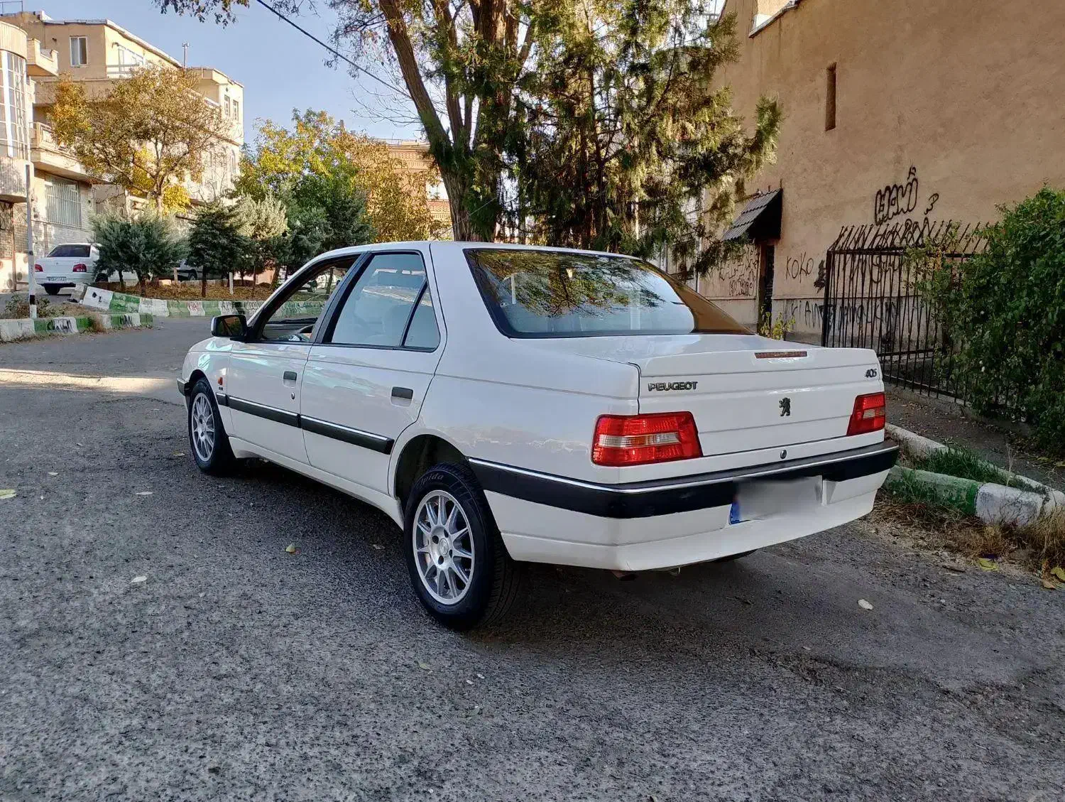 پژو 405 SLX بنزینی TU5 - 1391