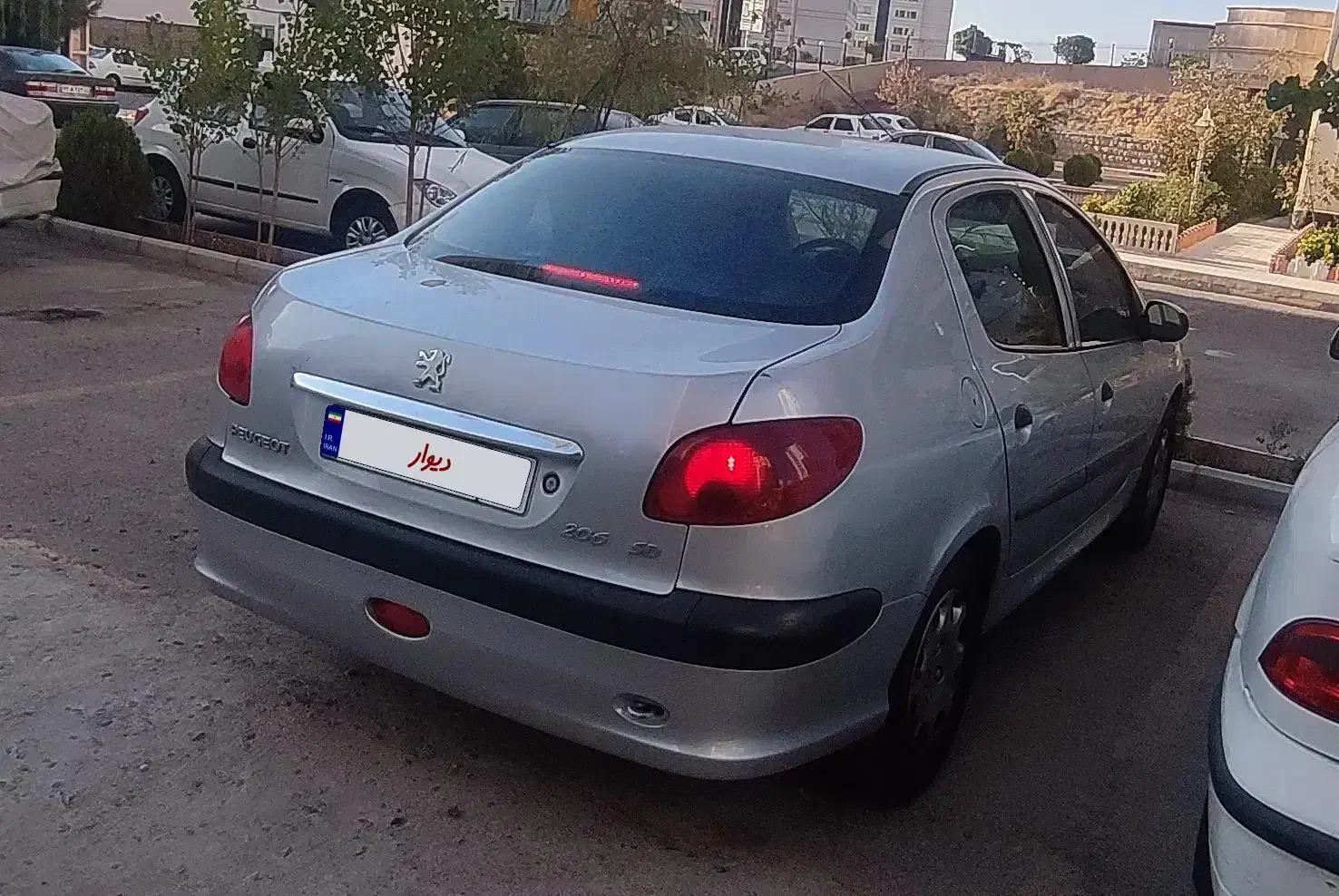 پژو ۲۰۶ صندوق دار v9 - 1388