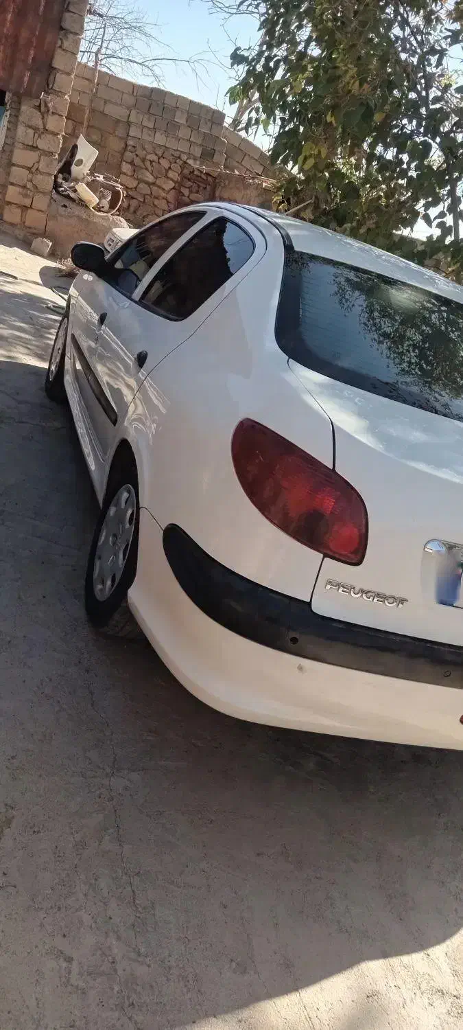 پژو ۲۰۶ صندوق دار v1 - 1388