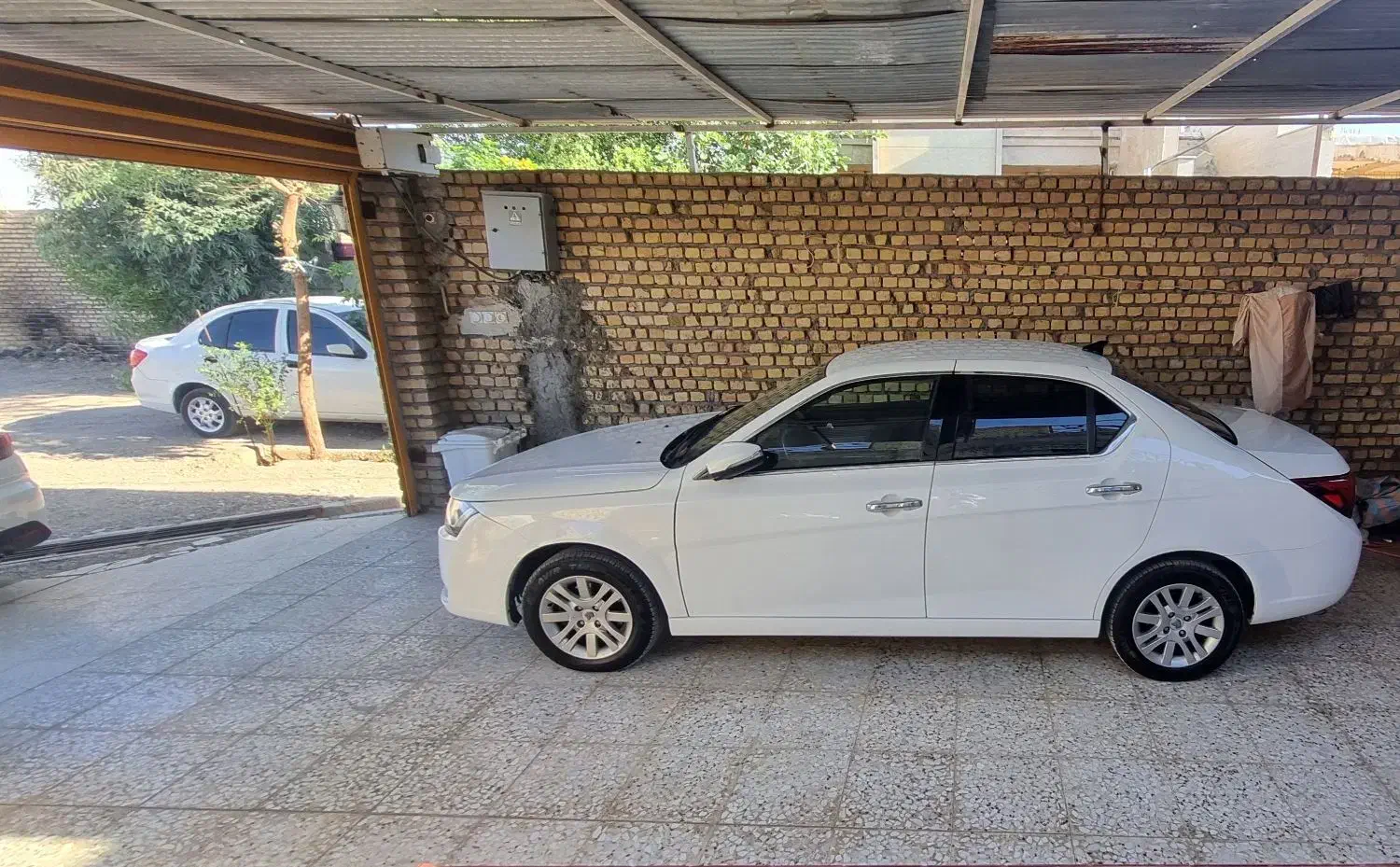 دنا پلاس تیپ ۲ سانروف ۴ ایربگ - 1401