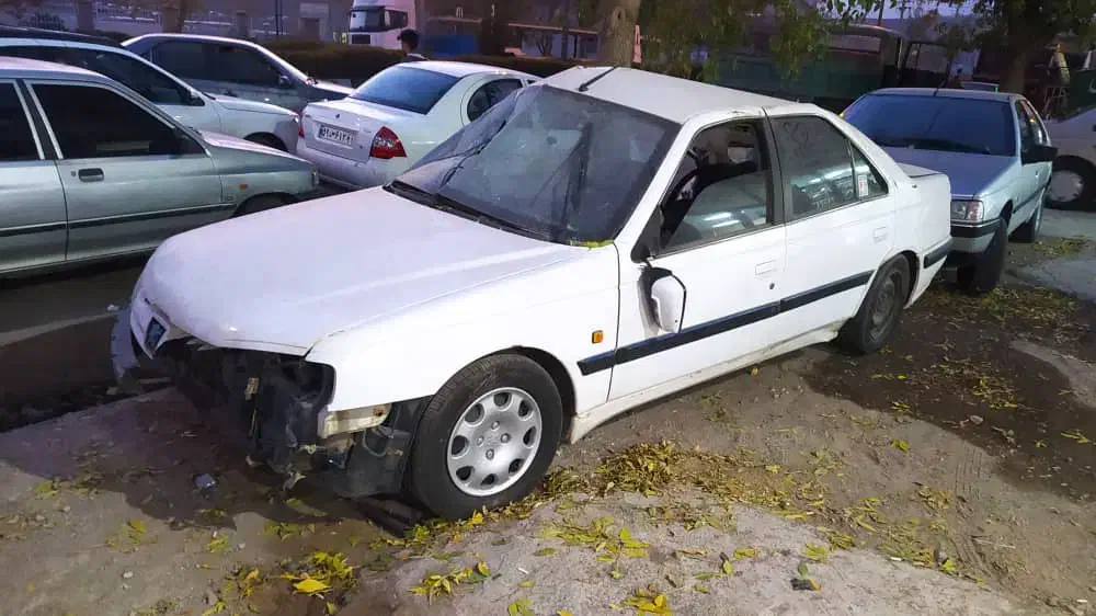 پژو پارس سال - 1390