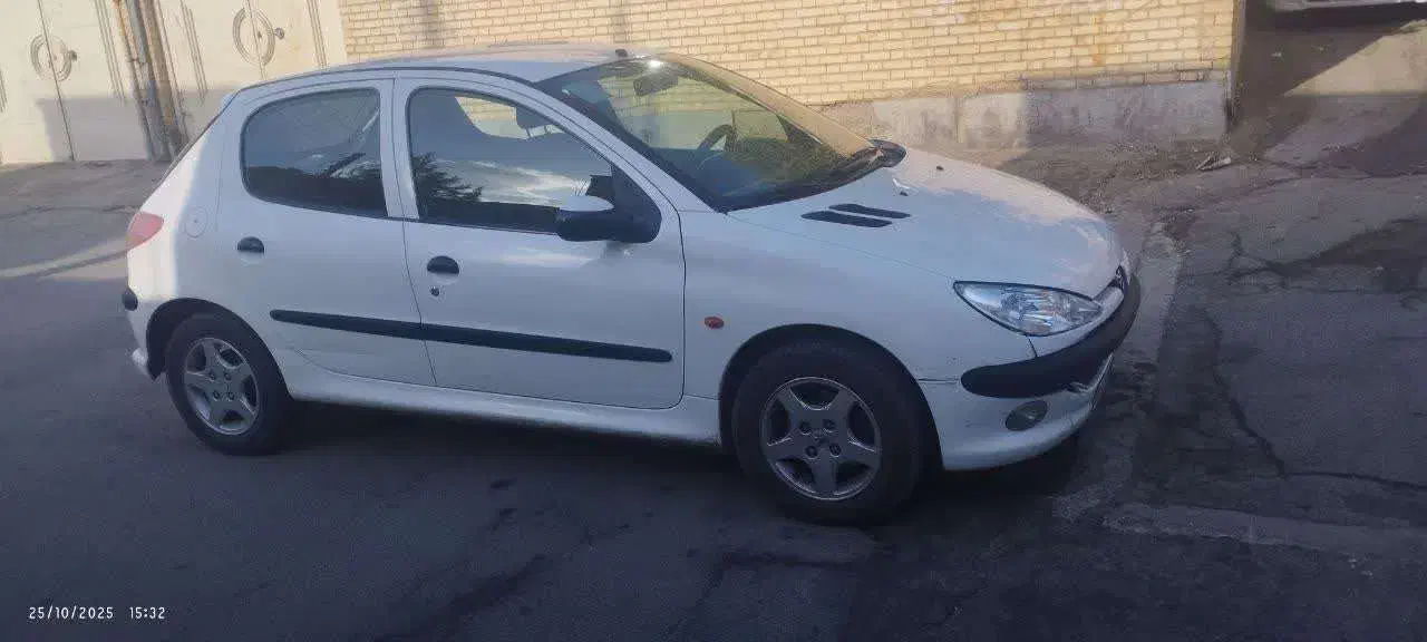 پژو 206 تیپ 3 - 1395