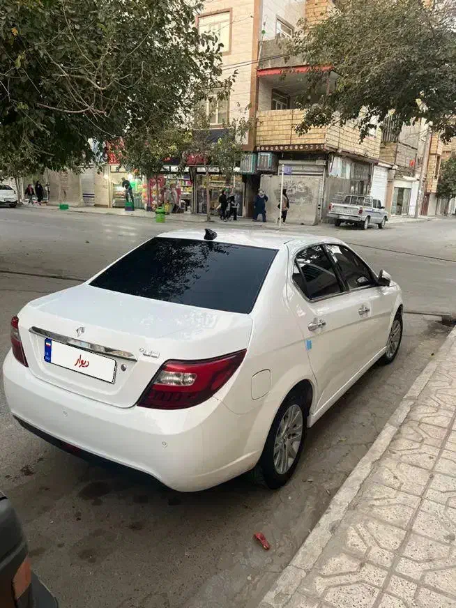 دنا پلاس تیپ ۲ سانروف ۴ ایربگ - 1400